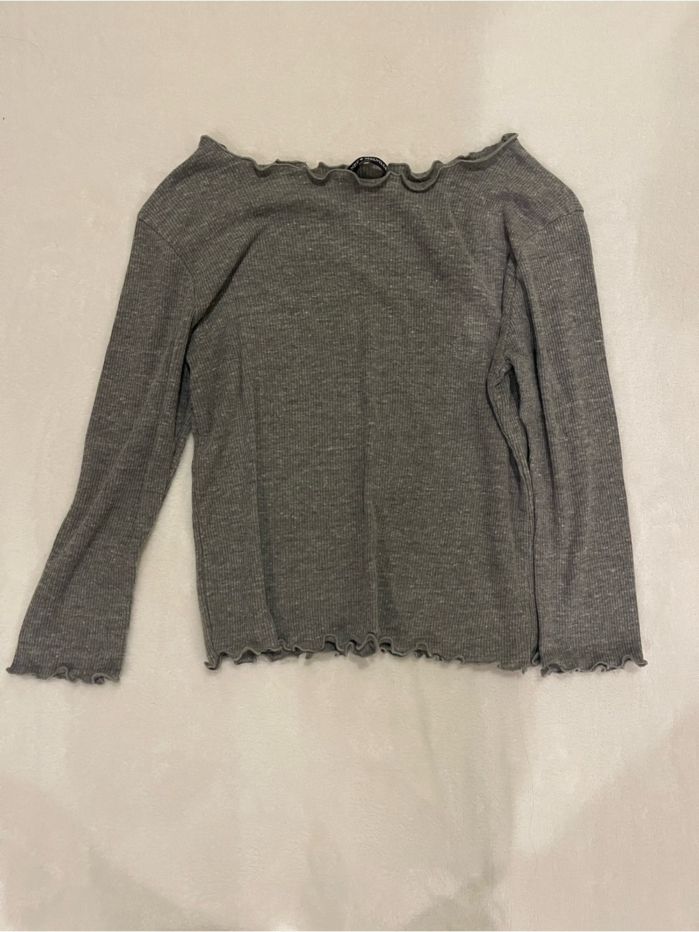 Brandy Melville Dark Gray Ribbed Long-Sleeve Lettuce Edge Top